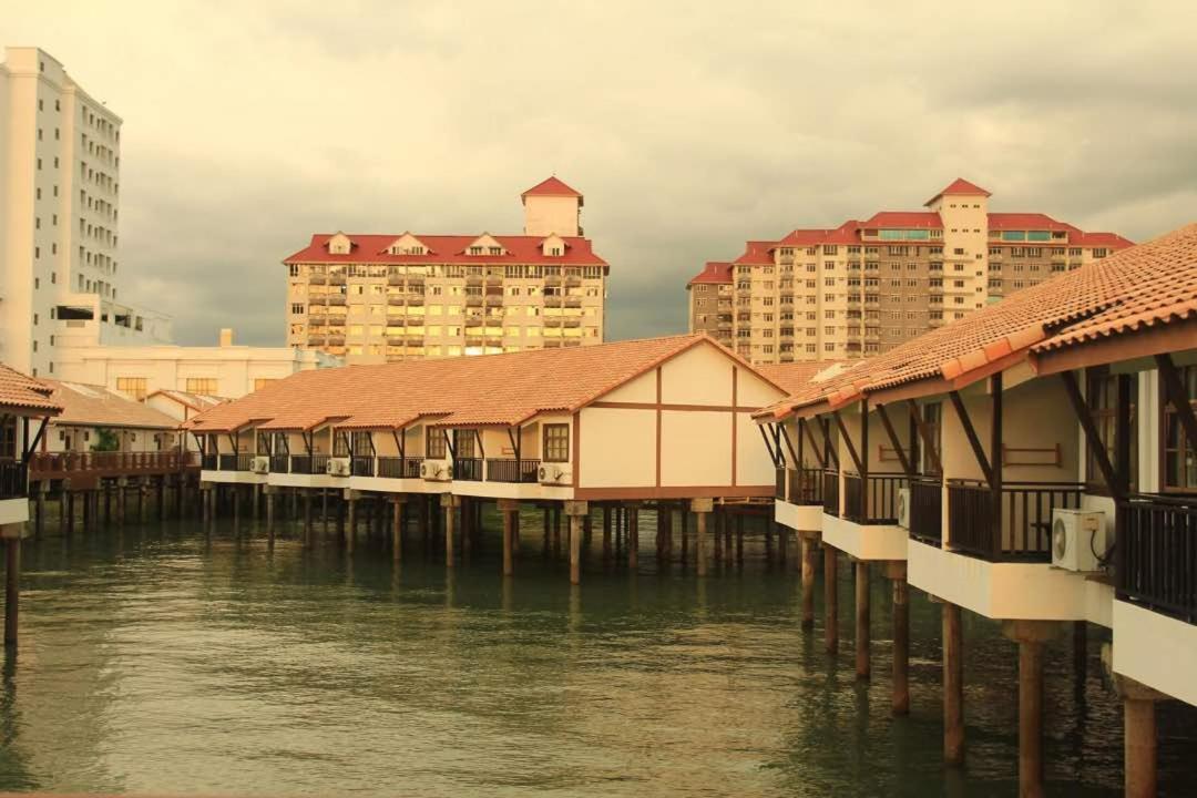 K. E. Private Water Chalet, Port Dickson Exterior foto